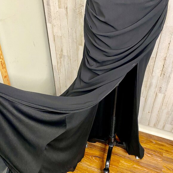 Mac Duggal Black Embellished Shoulder Short Sleeves V-Neck Wrap Dress Size 8 NEW - Picture 11 of 14